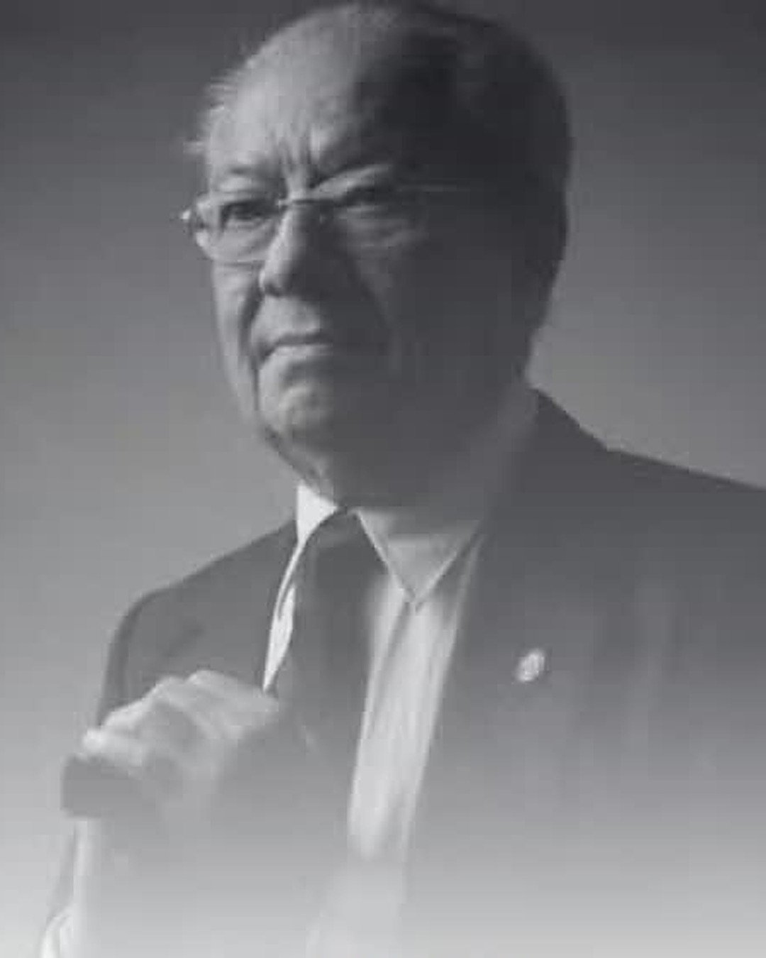 FALLECE TITO BALZA SANTAELLA, MAESTRO DE GENERACIONES Y DEFENSOR DEL ESPAÑOL EN EL ZULIA